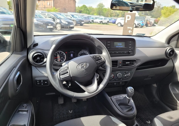 Hyundai i10 cena 56900 przebieg: 19300, rok produkcji 2021 z Legnica małe 67